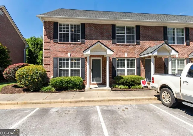 Homes for sale in Athens, GA | 240 Cleveland Rd #440, Athens, GA 30606 | MLS# 10792134
