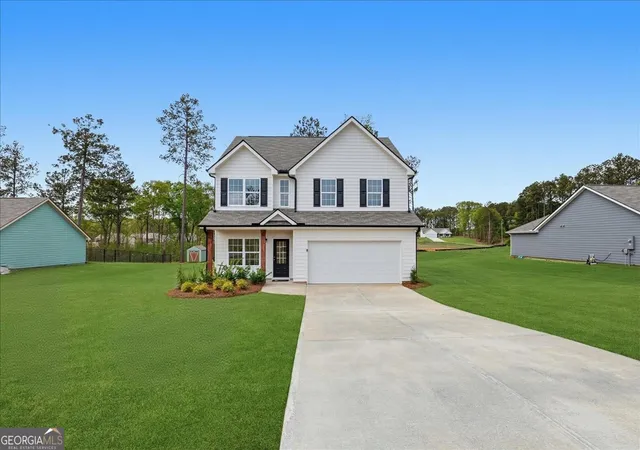 Photo 3 of Single family home for sale at 32 Joseph Ln, Hartwell, GA 30643 | MLS# 10756600 | Listing updated on 2026-09-26