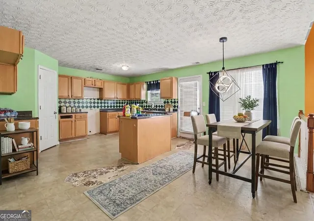 Photo 3 of Single family home for sale at 197 Hightower Trl, Riverdale, GA 30274 | MLS# 10833873 | Listing updated on 2026-09-10