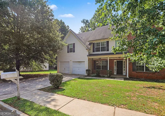 Photo 4 of Single family home for sale at 197 Hightower Trl, Riverdale, GA 30274 | MLS# 10833873 | Listing updated on 2026-10-21