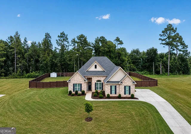 Photo 1 of Sale Pending at 240 Lannington Dr, Lizella, GA 31052 | MLS# 10821878 | Listing updated on 2026-08-22