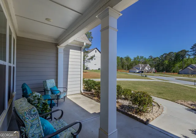 4th image of 660 Genesee Pt, Newnan, GA 30263 | MLS# 10728253