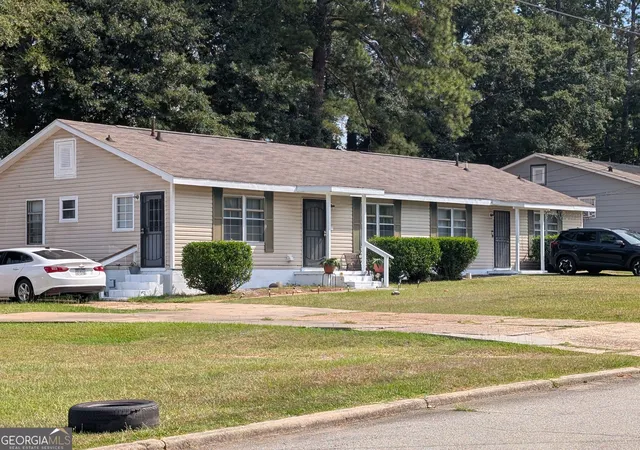 1st image of 915 Arizona #A/B, Lagrange, GA 30241 | MLS# 10828085