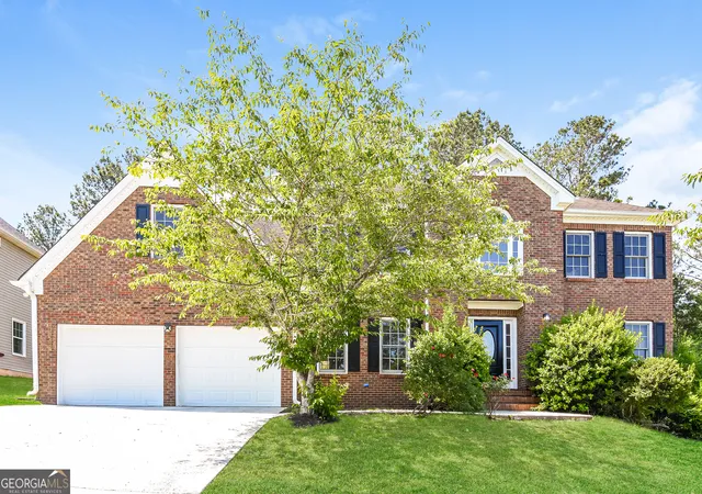 Single family home for sale at 1016 Saddle Brooke Dr, Dallas, GA 30132 | MLS# 10776673