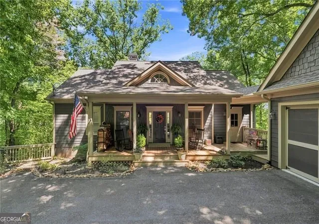 Photo 2 of Single family home for sale at 1458 Valley View Dr, Big Canoe, GA 30143 | MLS# 10834634 | Listing updated on 2026-09-10