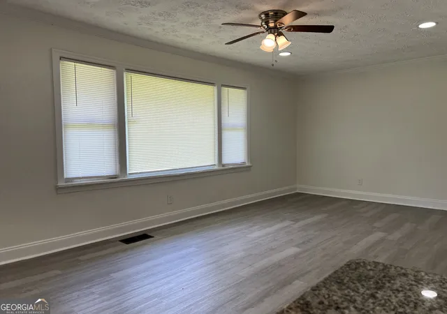 3rd image of 2153 Burroughs Ave Se, Atlanta, GA 30315 | MLS# 10810173