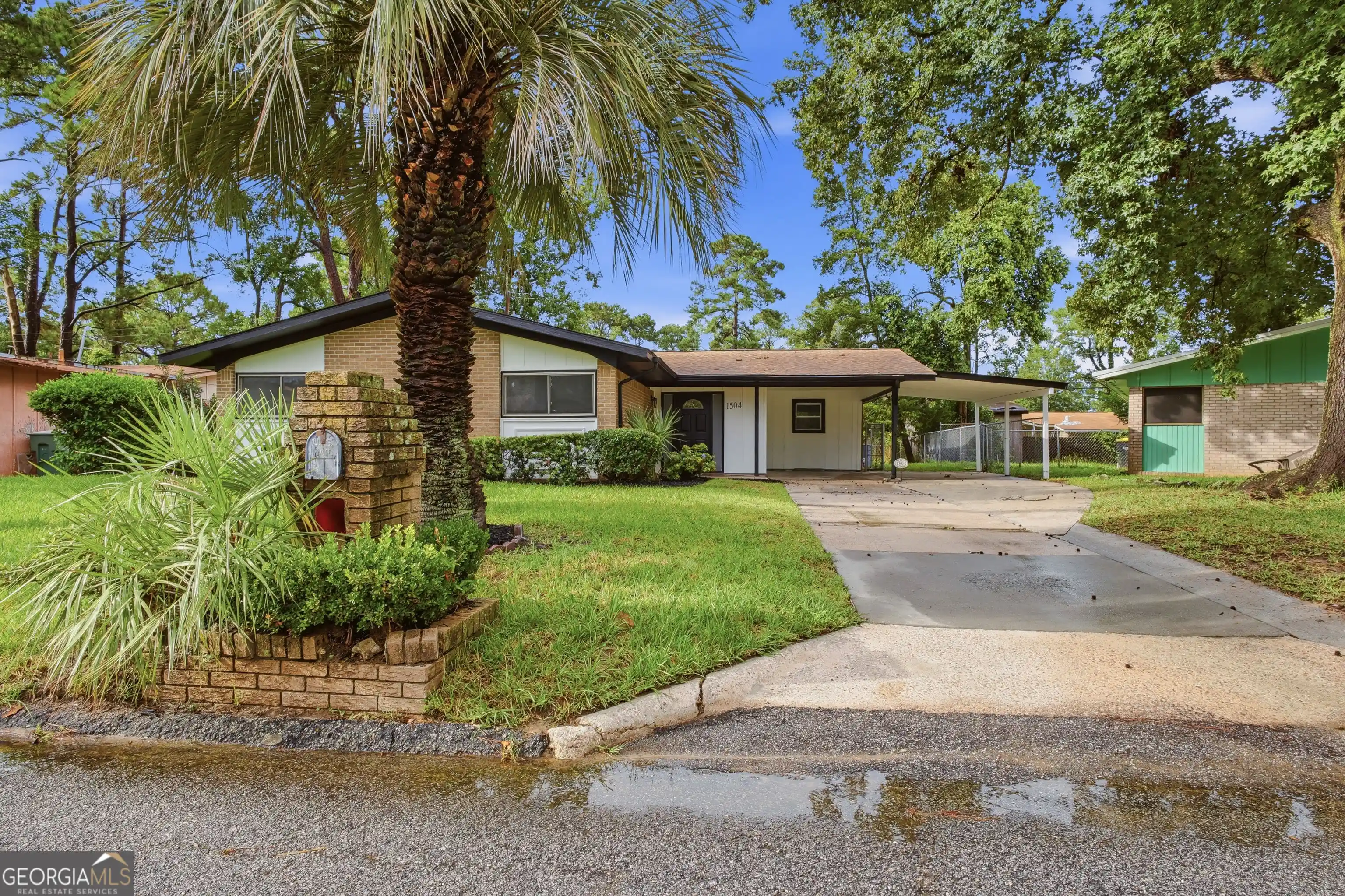 Photo 1 of Single family home for sale at 1504 Cathy St, Savannah, GA 31415 | MLS# 10866867 | Listing updated on 2026-10-18