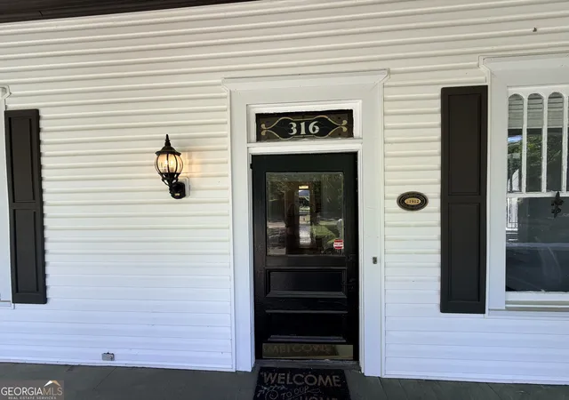 Homes for sale in Fort Valley, GA | 316 W Church St, Fort Valley, GA 31030 | MLS# 10737389