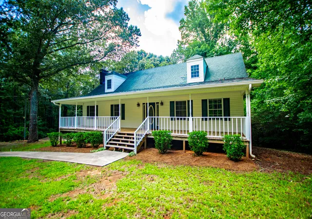 3rd image of 8291 E Hwy 5, Whitesburg, GA 30185 | MLS# 10768828
