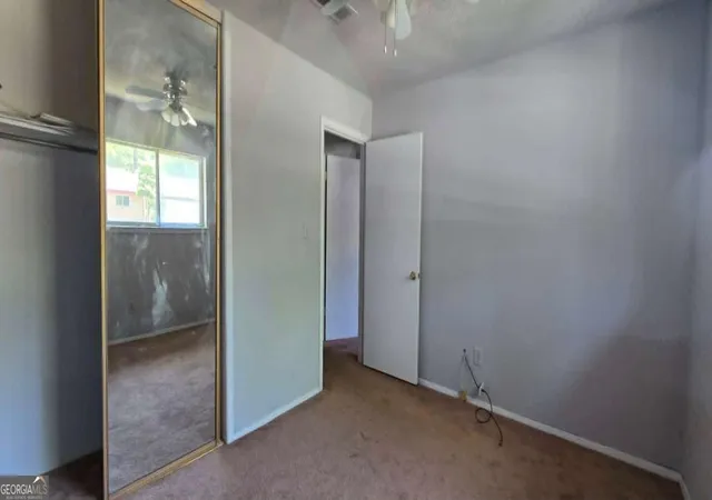 Photo 3 of Townhouse for sale at 673 Garden Walk Dr, Stone Mountain, GA 30083 | MLS# 10768308 | Listing updated on 2026-09-17