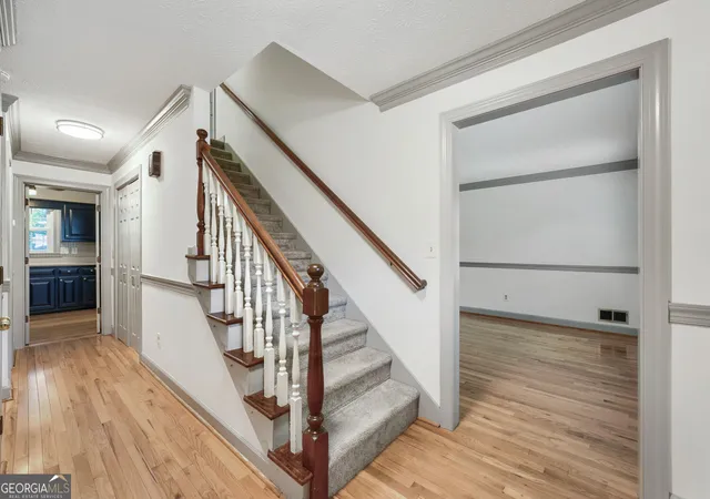 Photo 4 of Single family home for sale at 3115 Queens Walk NE, Atlanta, GA 30345 | MLS# 10816909 | Listing updated on 2026-09-12