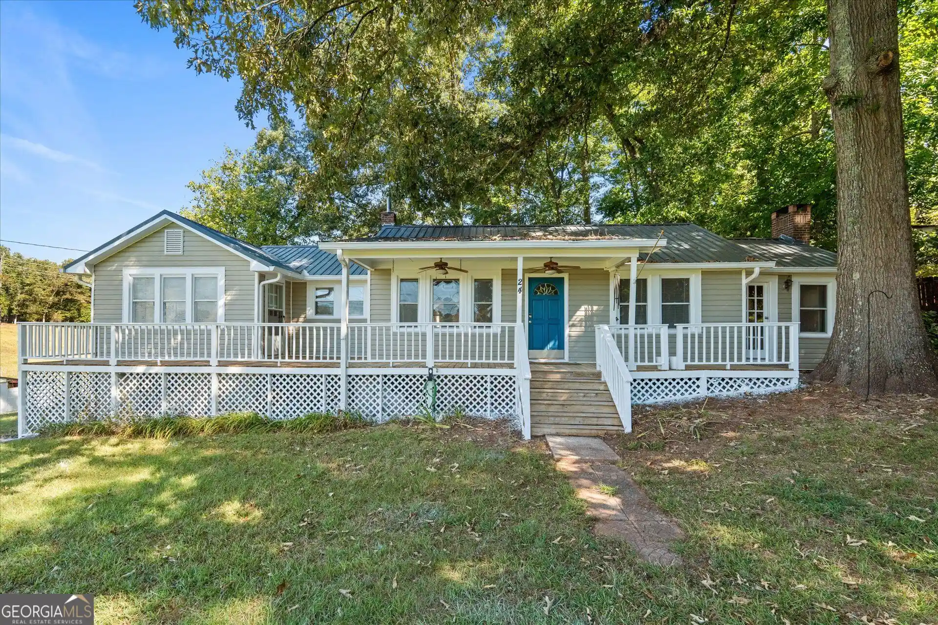 Photo 1 of Single family home for sale at 24 Mitchell St, Carrollton, GA 30117 | MLS# 10855345 | Listing updated on 2026-10-19