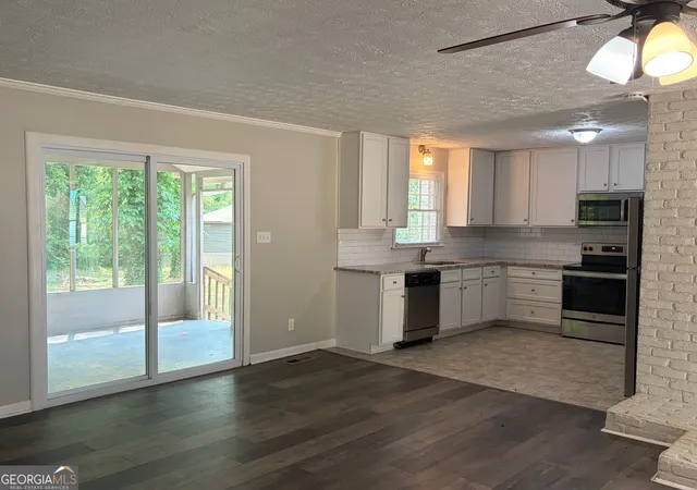 4th image of 35 Chimney Ridge Trl, Stockbridge, GA 30281 | MLS# 10739864