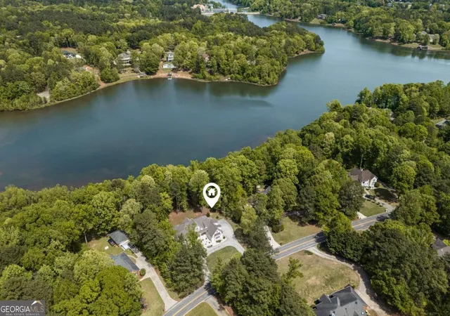 2nd image of 210 Darwish Dr, Mcdonough, GA 30252 | MLS# 10734491
