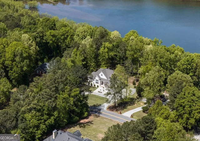 3rd image of 210 Darwish Dr, Mcdonough, GA 30252 | MLS# 10734491