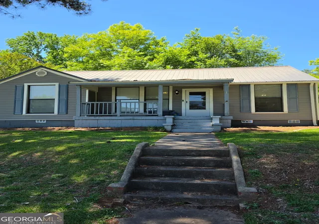 Homes for sale in Valley, AL | 2901 17th Ave, Valley, AL 36854 | MLS# 10777090