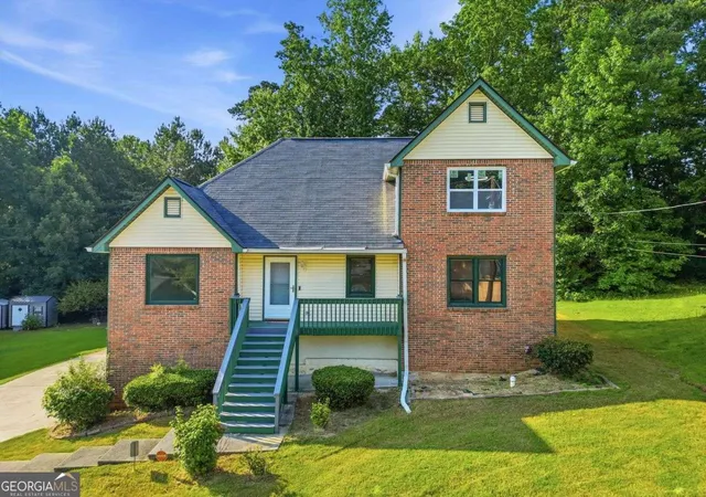 Photo 3 of Single family home for sale at 3009 Oakvale Hts, Decatur, GA 30034 | MLS# 10799884 | Listing updated on 2026-08-13