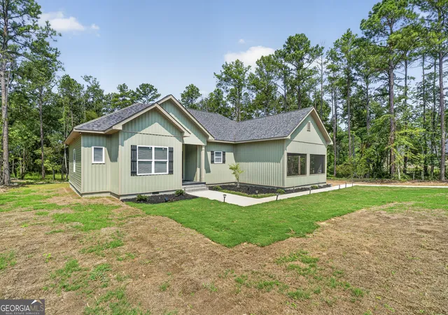 Photo 3 of Single family home for sale at 134 Carrs Station Rd, Milledgeville, GA 31061 | MLS# 10817892 | Listing updated on 2026-10-04