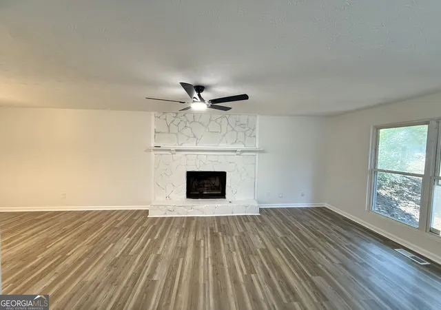 Photo 3 of Single family home for sale at 3570 Brenda Ct, Douglasville, GA 30135 | MLS# 10831987 | Listing updated on 2026-10-08