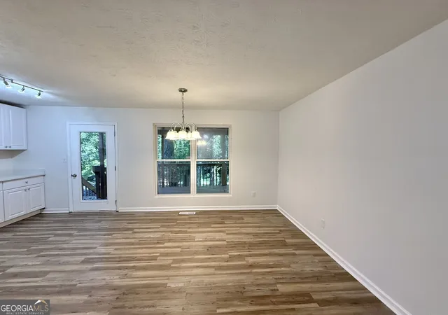 Photo 4 of Single family home for sale at 3570 Brenda Ct, Douglasville, GA 30135 | MLS# 10831987 | Listing updated on 2026-10-08
