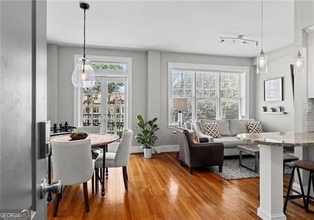 4th image of 908 Juniper St Ne #207, Atlanta, GA 30309 | MLS# 10727663