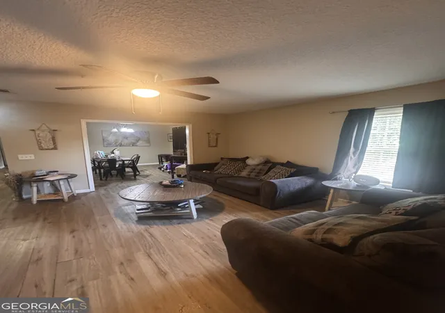 2nd image of 2723 Altama Ave, Brunswick, GA 31520 | MLS# 10811332
