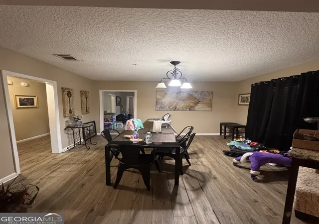 Photo 3 of Single family home for sale at 2723 Altama Ave, Brunswick, GA 31520 | MLS# 10811332 | Listing updated on 2026-08-06