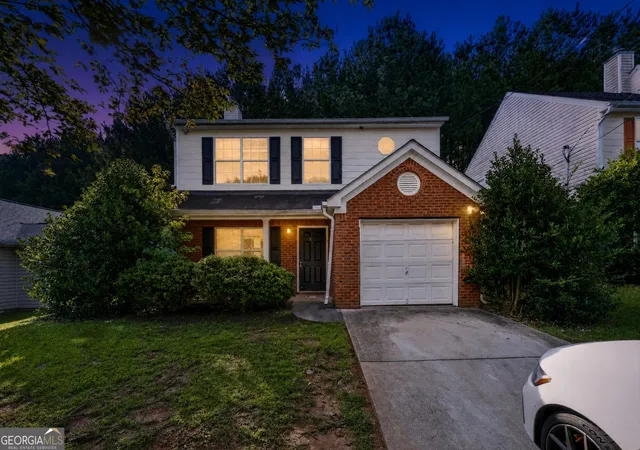 Photo 2 of Single family home for sale at 7117 Ravenwood Ln, Lithonia, GA 30038 | MLS# 10809366 | Listing updated on 2026-08-13