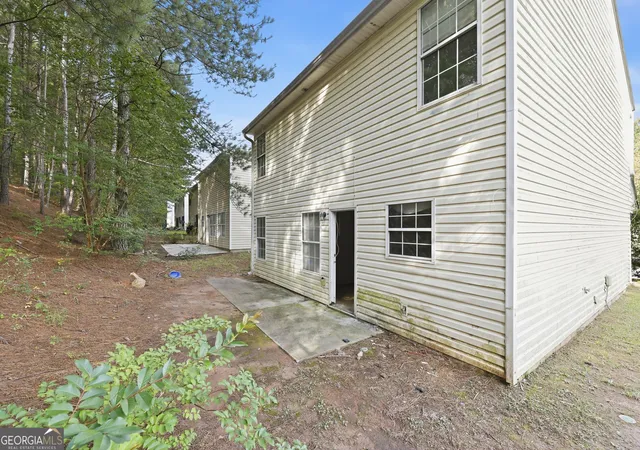 Photo 3 of Single family home for sale at 7117 Ravenwood Ln, Lithonia, GA 30038 | MLS# 10809366 | Listing updated on 2026-08-13