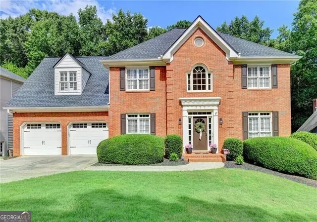Single family home for sale at 350 Welwyn Walk, Alpharetta, GA 30022 | MLS# 10829831