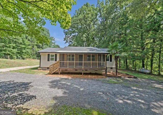 Photo 1 of Single family home for sale at 400 Wyldewoode Dr, Mcdonough, GA 30253 | MLS# 10808613 | Listing updated on 2026-09-18