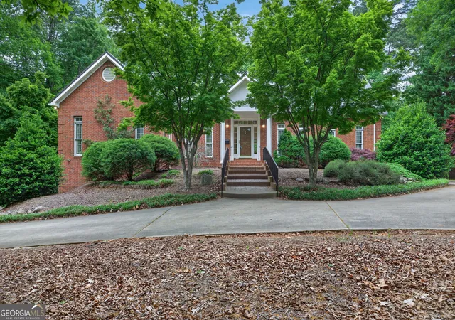 2nd image of 110 Greystone Dr, Bremen, GA 30110 | MLS# 10756840