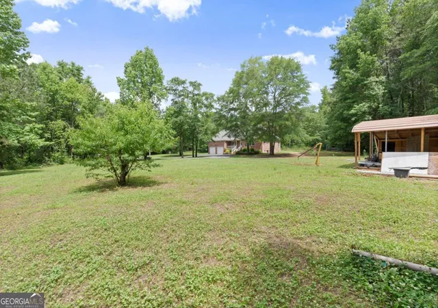 Photo 3 of Single family home for sale at 577 Everett Springs Rd SW, Calhoun, GA 30701 | MLS# 10775813 | Listing updated on 2026-09-10