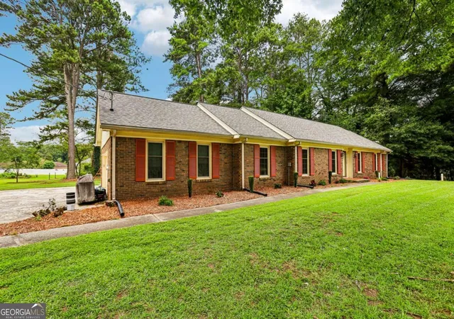 Photo 1 of Single family home for sale at 145 White Rd, Fayetteville, GA 30214 | MLS# 10812443 | Listing updated on 2026-08-11