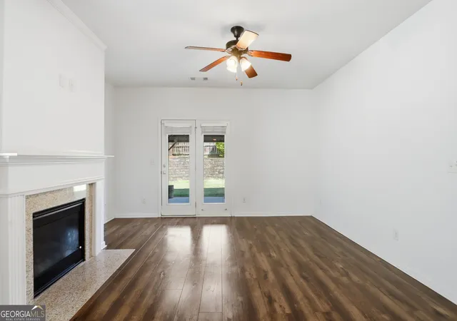 3rd image of 272 Shaw Dr, Acworth, GA 30102 | MLS# 10831982