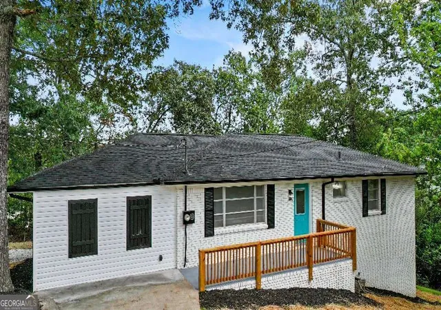 Single family home for sale at 3343 Barry Ln, Gainesville, GA 30506 | MLS# 10872005