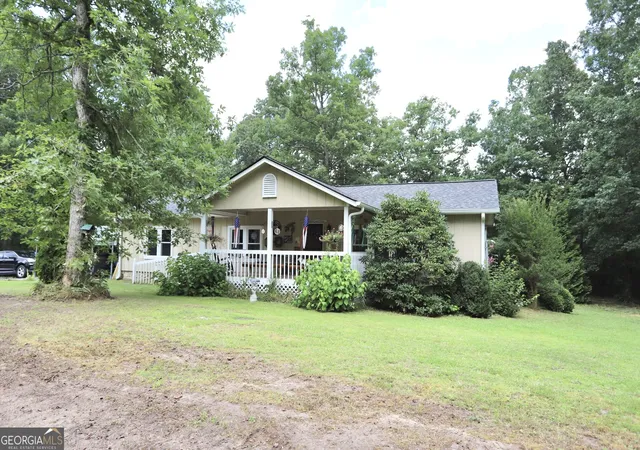 Photo 3 of Sale Pending at 2722 Alabama Hwy 117, Mentone, AL 35984 | MLS# 10809657 | Listing updated on 2026-08-19