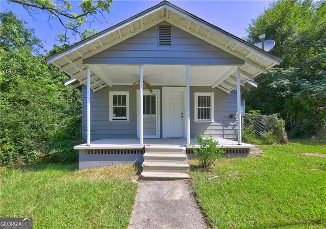 2nd image of 120 Caraker Ave, Milledgeville, GA 31061 | MLS# 10821041