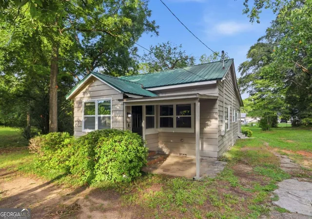 2nd image of 242 N Dogwood Ave, Social Circle, GA 30025 | MLS# 10790411