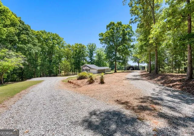 Homes for sale in Grantville, GA | 2086 Bethlehem Church Rd, Grantville, GA 30220 | MLS# 10760527