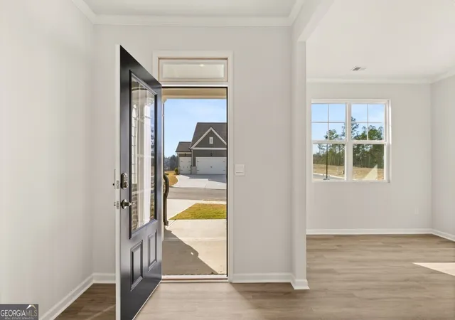 3rd image of 211 Plantain Dr, Villa Rica, GA 30180 | MLS# 10801203