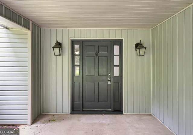 Photo 3 of Single family home for sale at 4632 Yeager Rd, Douglasville, GA 30135 | MLS# 10822871 | Listing updated on 2026-10-07