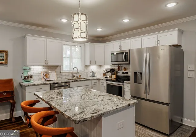 Photo 2 of Single family home for sale at 180 Conrad Dr, Athens, GA 30601 | MLS# 10807586 | Listing updated on 2026-08-07