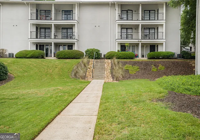 Photo 24 of Condo for sale at 1150 Collier Rd Nw #25D, Atlanta, GA 30318 | MLS# 10792578 | Listing updated on 2026-08-16
