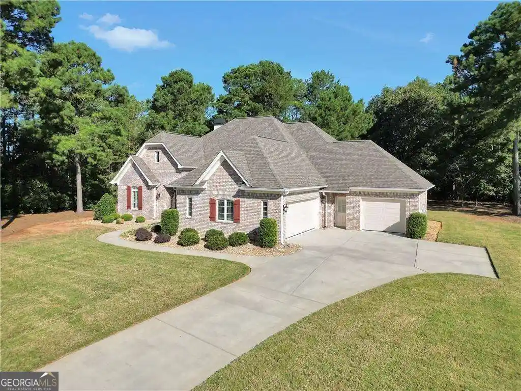 Photo 1 of Single family home for sale at 105 Freedom Dr, Forsyth, GA 31029 | MLS# 10873841 | Listing updated on 2026-10-30