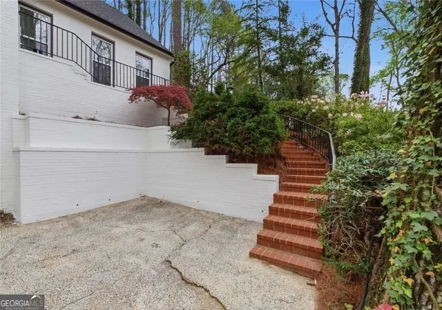 4th image of 7170 Riverside, Atlanta, GA 30328 | MLS# 10776281