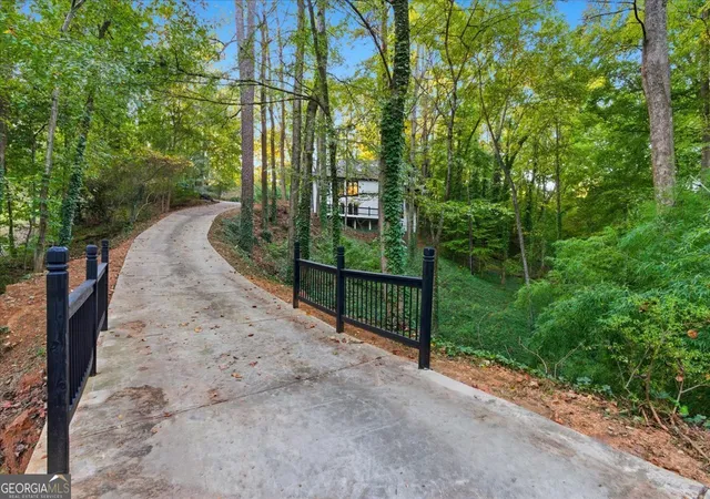 2nd image of 4830 Rebel Trl Nw, Sandy Springs, GA 30327 | MLS# 10632712