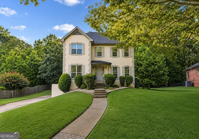 1st image of 4019 Park Pl Cir, Ellenwood, GA 30294 | MLS# 10830171