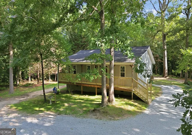 1st image of 222 Chigger Ridge Rd, Carnesville, GA 30521 | MLS# 10808797