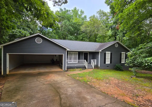 2nd image of 109 Huntcliff Ct, Lagrange, GA 30240 | MLS# 10809470